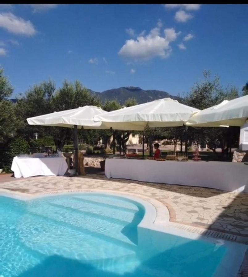 Residenza Nosy Be Palombara Sabina Exterior foto